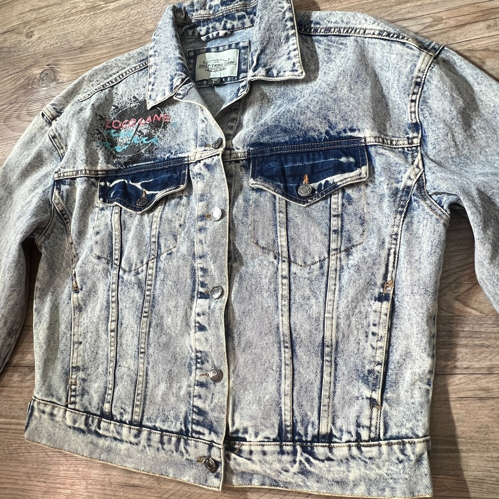 Ashley Vintage Charm Lucky Road Large Acid Wash Denim Jacket Y2K‎ Streetwear 80s